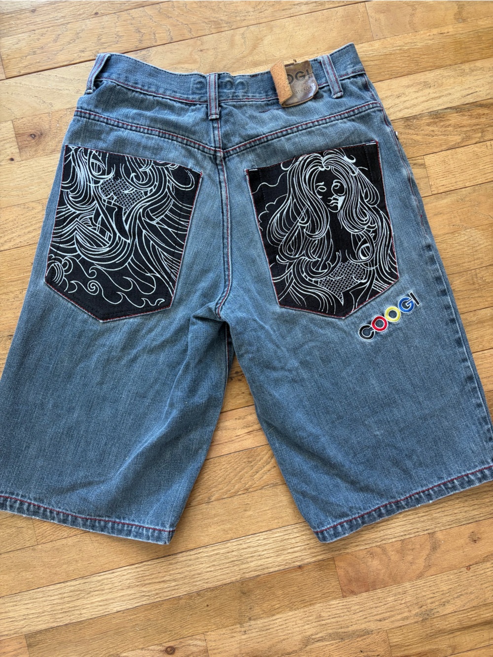 Vintage COOGI Men's Blue Denim Jean Shorts with Contrast Stitching